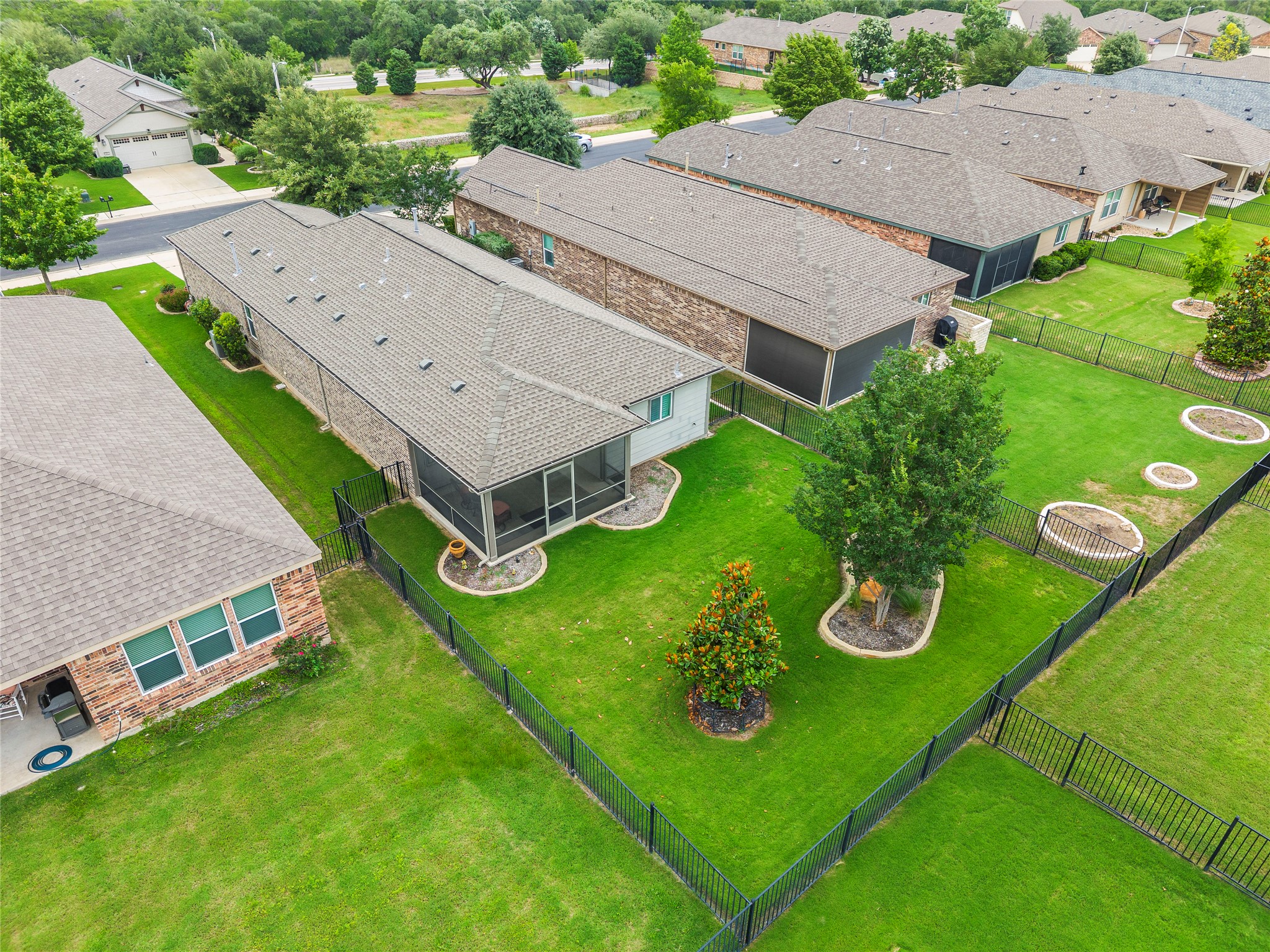 821 Hamilton Lane Georgetown, TX 78633 - Photo 27 of 38