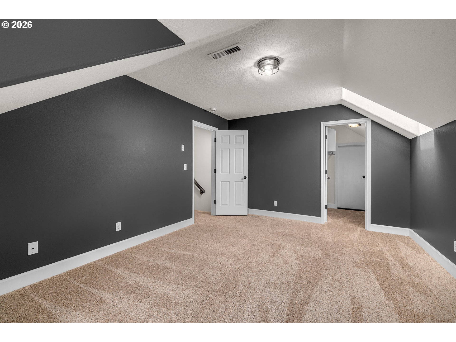 17769 Northwest Gilbert Lane Portland, OR 97229 - Photo 25 of 31