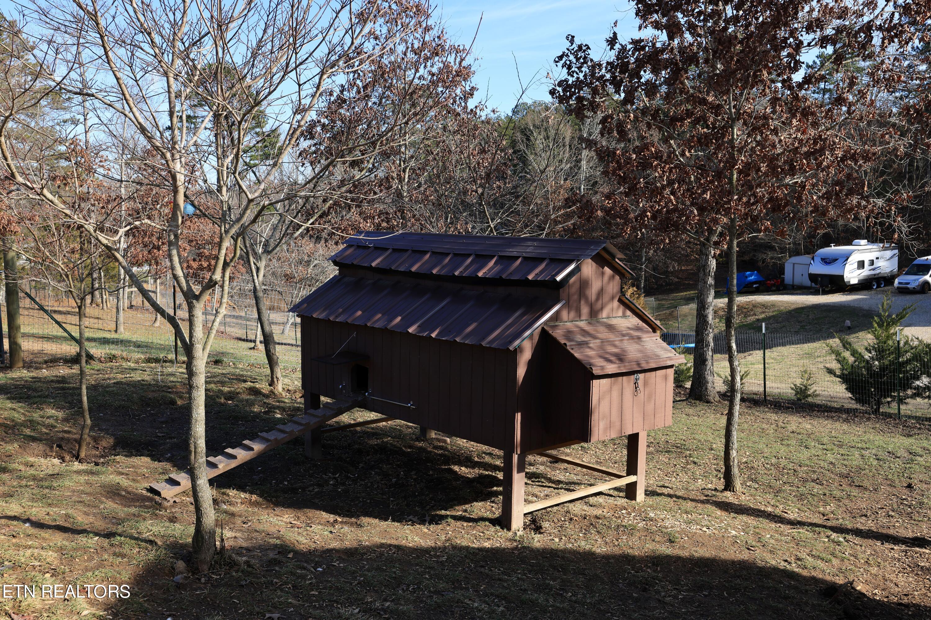 1232 Harold Patterson Road Dandridge, TN 37725 - Photo 22 of 25 1232 Harold Patterson