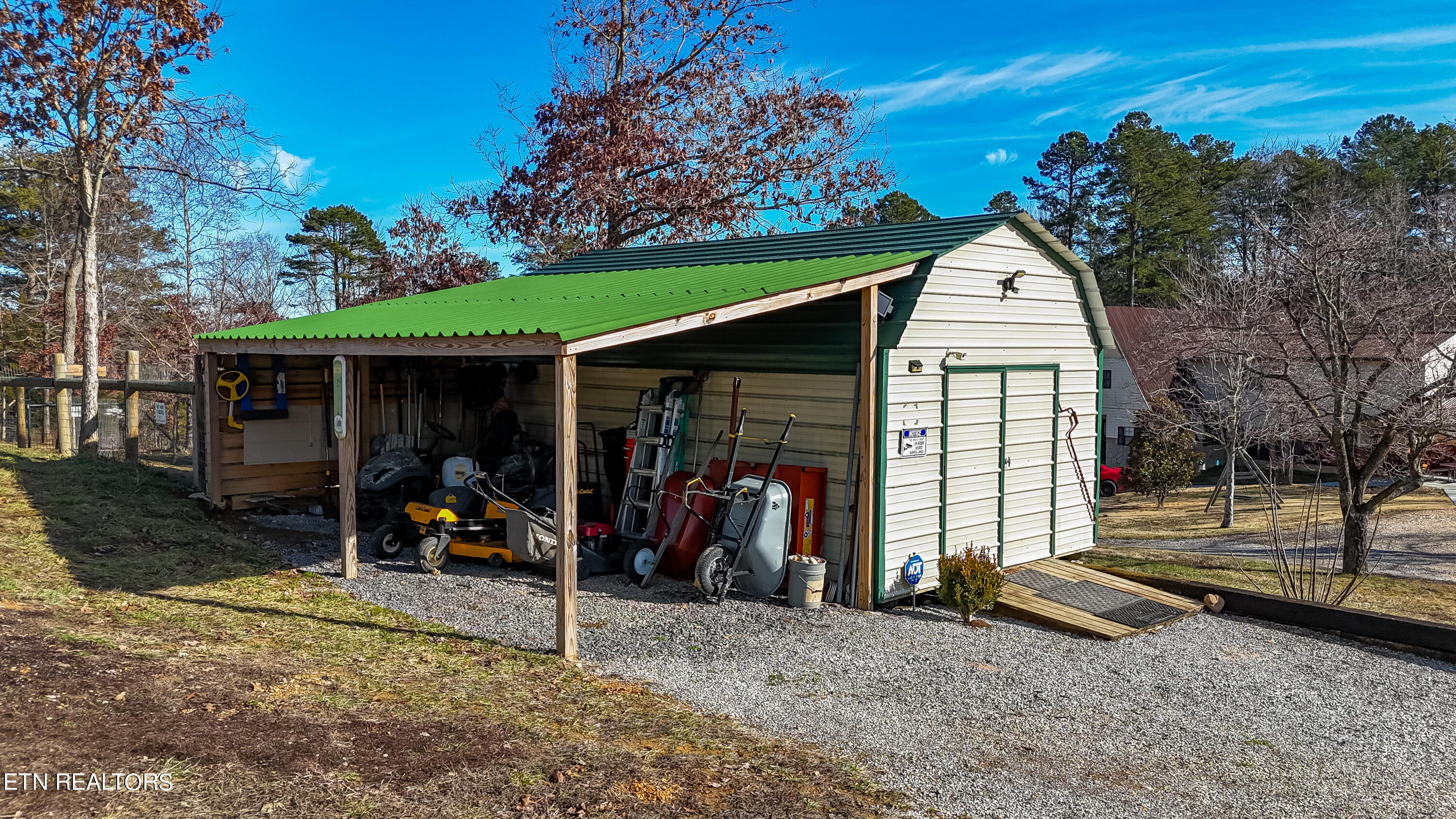 1232 Harold Patterson Road Dandridge, TN 37725 - Photo 23 of 25 1232 Harold Patterson