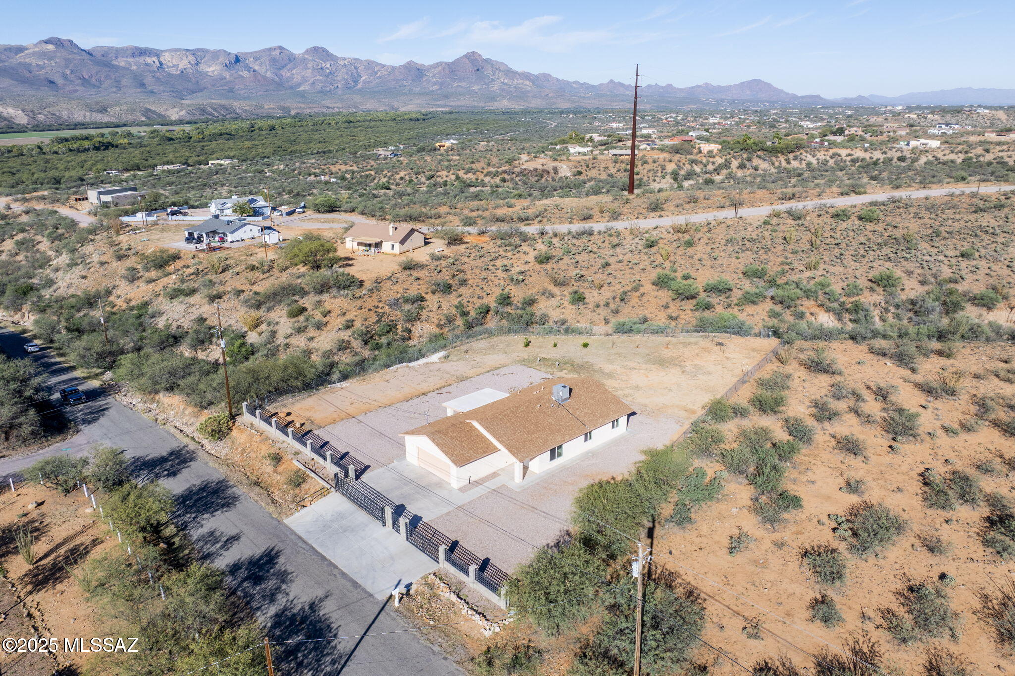 118 Calle Tiburon Rio Rico, AZ 85648 - Photo 4 of 34