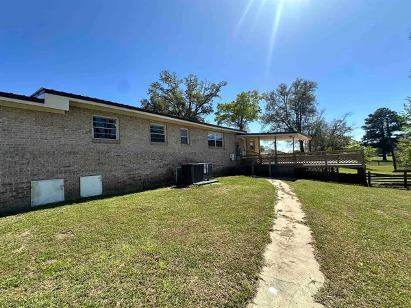 $187,500 | 2071 Gay Avenue, Sneads, FL 32460
