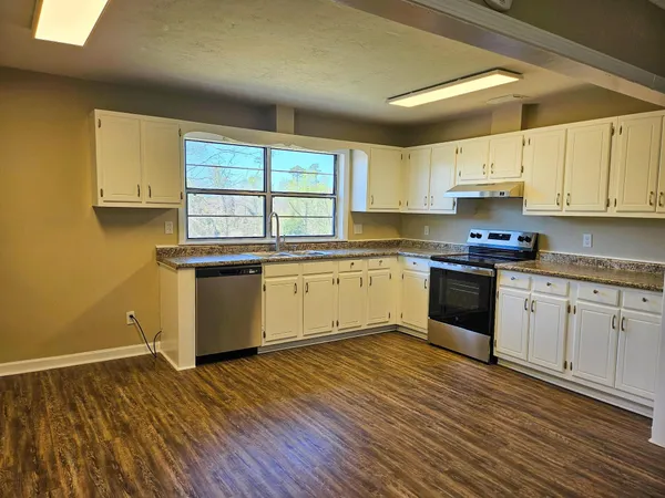 $187,500 | 2071 Gay Avenue, Sneads, FL 32460