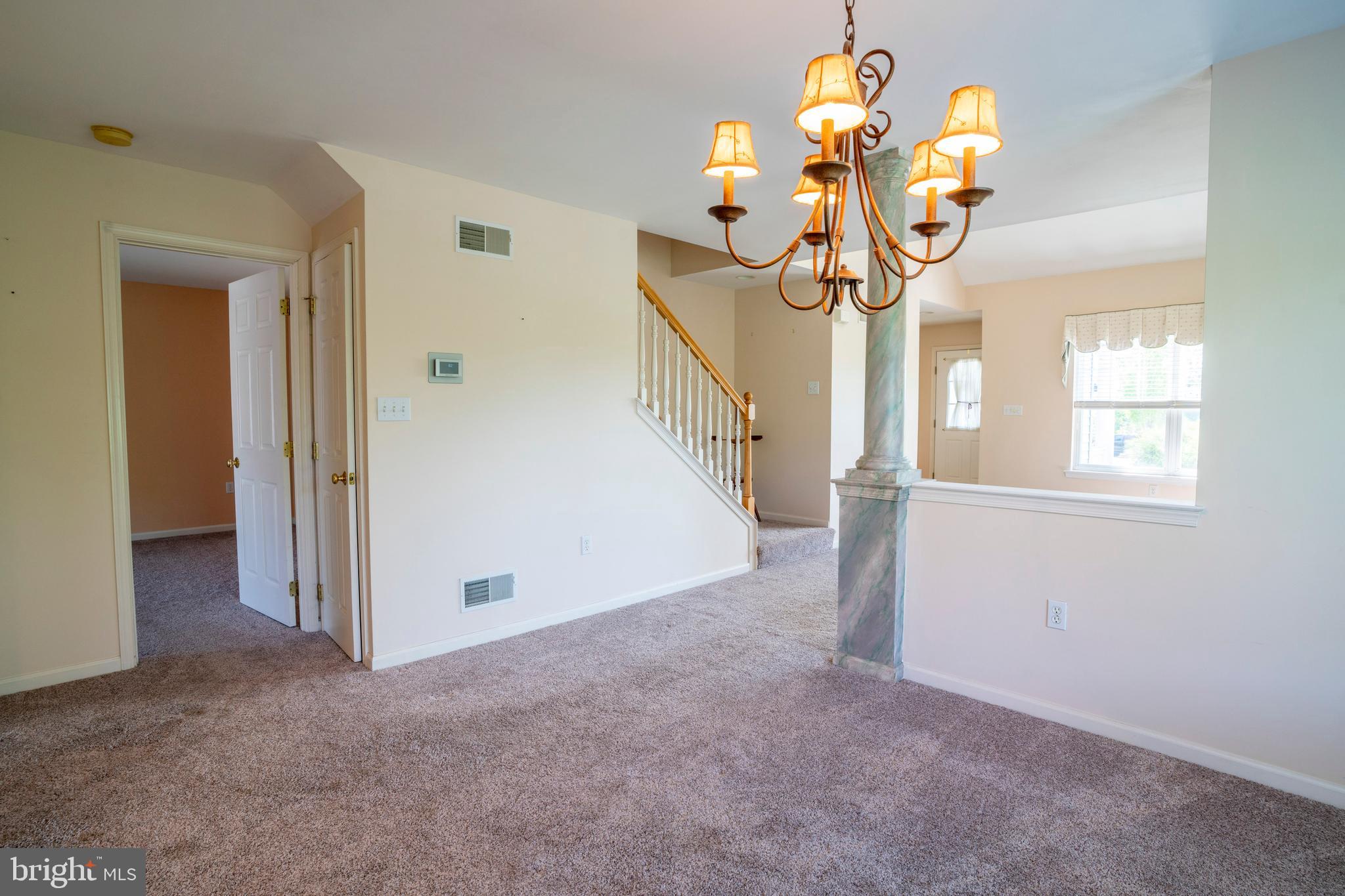 1029 Bond Street Lititz, PA 17543 - Photo 11 of 27 Dining room