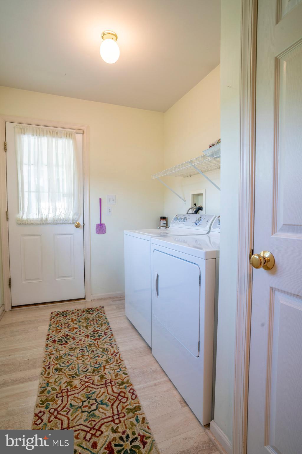 1029 Bond Street Lititz, PA 17543 - Photo 16 of 27 ML Laundry