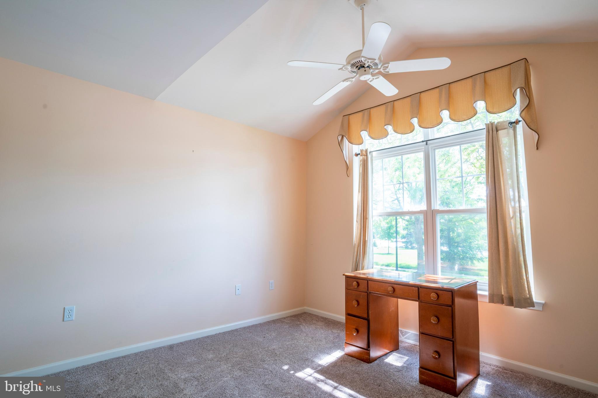 1029 Bond Street Lititz, PA 17543 - Photo 17 of 27 Master bedroom