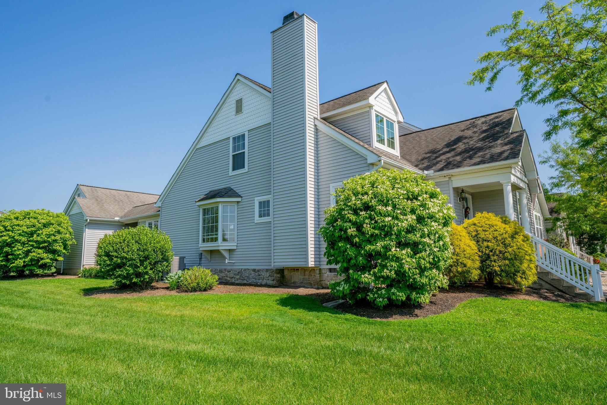 1029 Bond Street Lititz, PA 17543 - Photo 5 of 27
