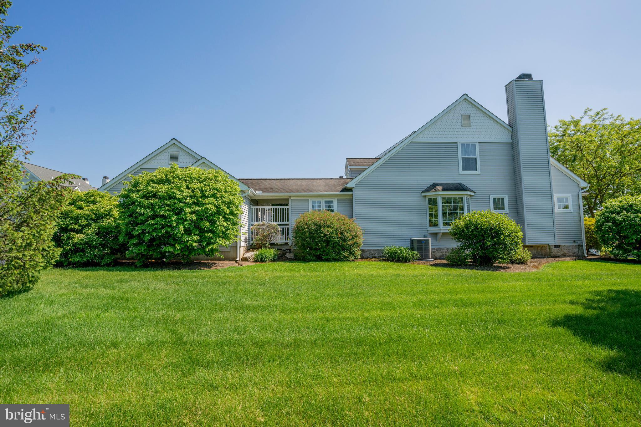 1029 Bond Street Lititz, PA 17543 - Photo 6 of 27