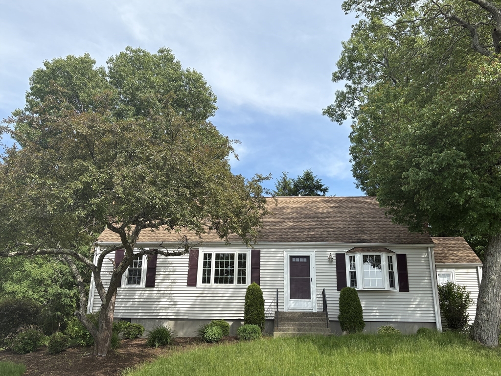 7 Richard Road Marlborough, MA 01752 - Photo 1 of 15