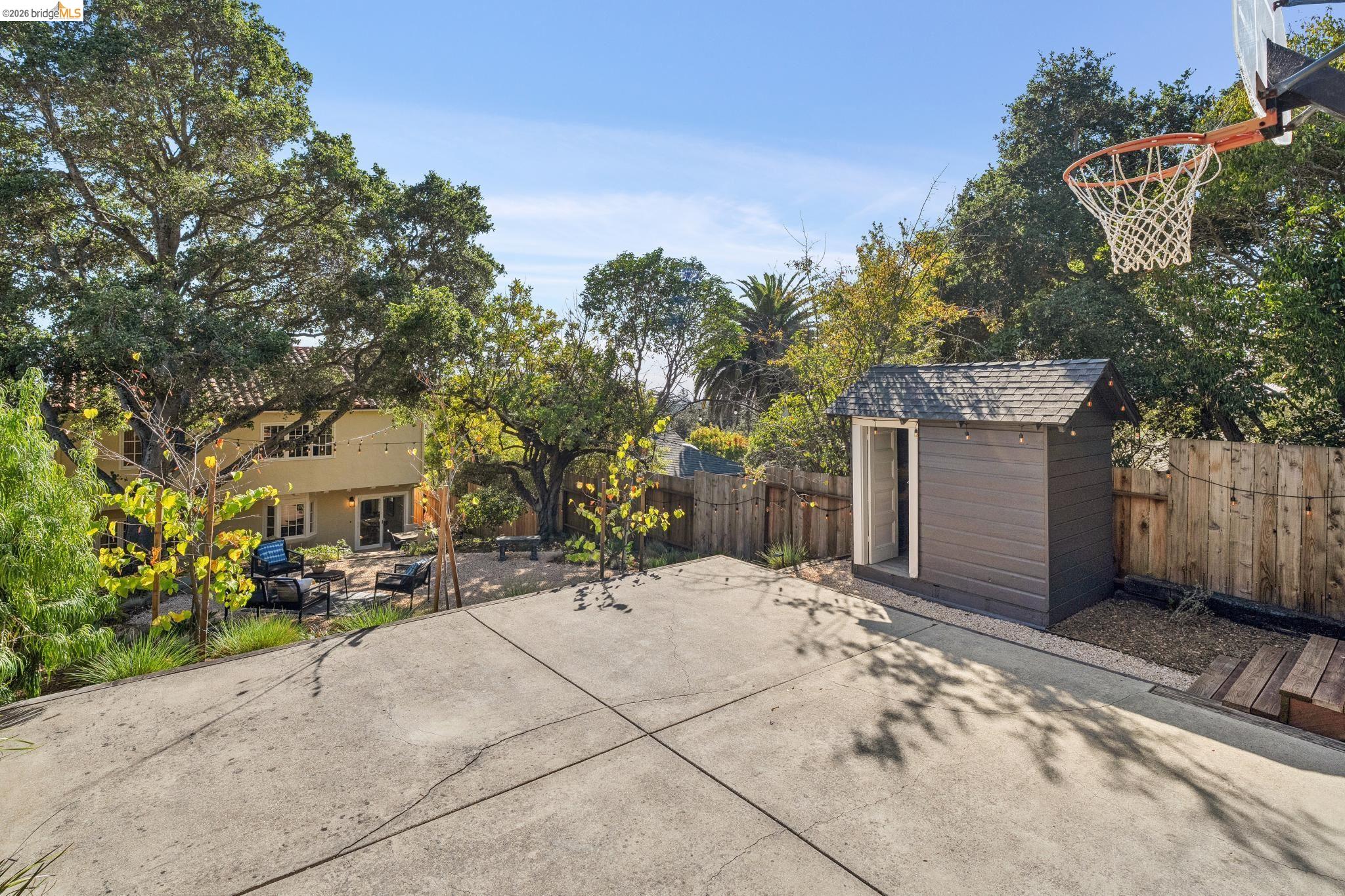 2000 Clemens Road Oakland, CA 94602 - Photo 91 of 98 Gallery Image 91