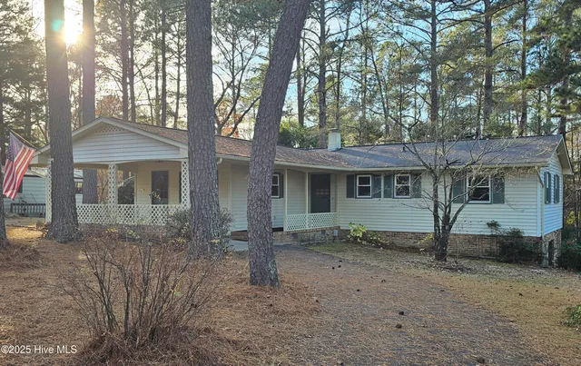 $450,000 | 103 Edinburgh Drive, Carthage, NC 28327