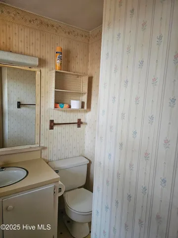 $450,000 | 103 Edinburgh Drive, Carthage, NC 28327