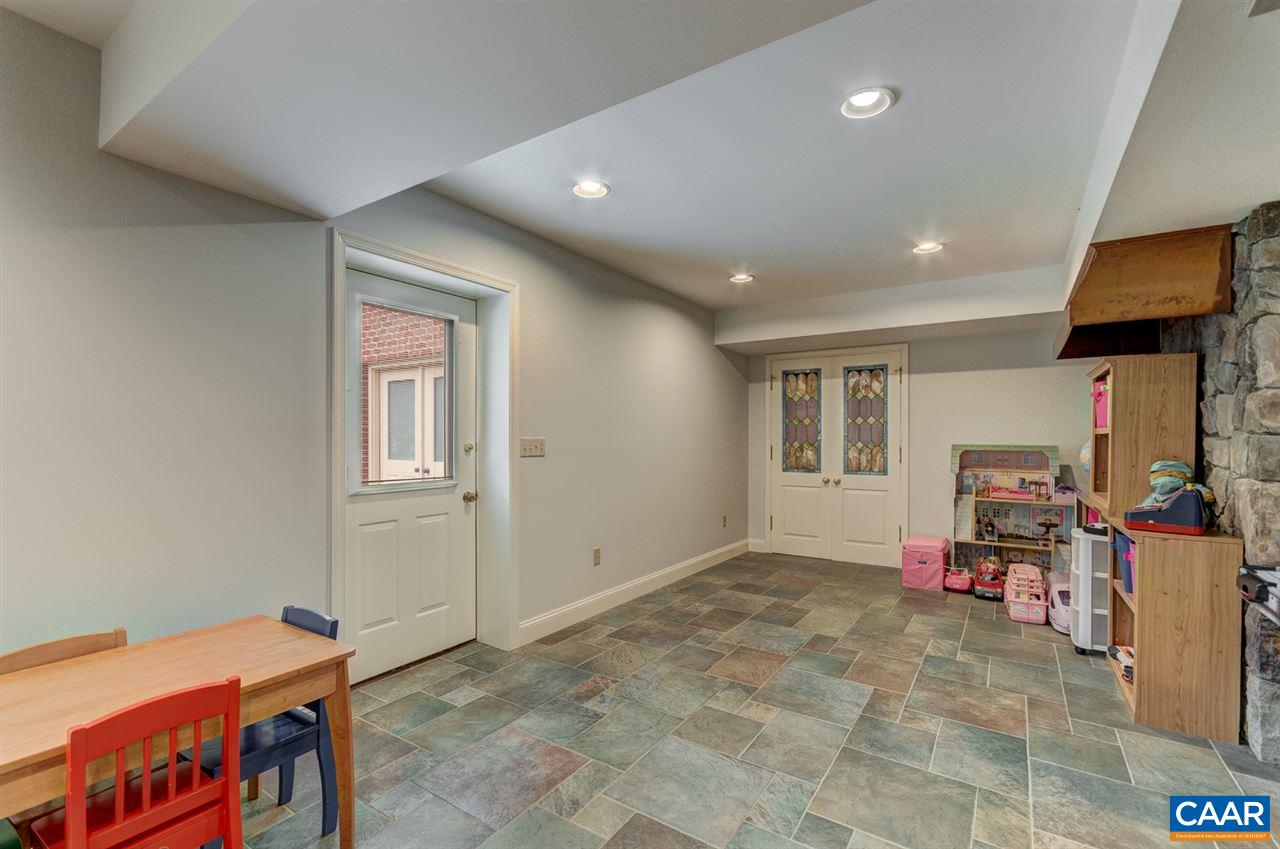 145 Ivy Ridge Road Charlottesville, VA 22901 - Photo 20 of 50 a view of a workspace with furniture