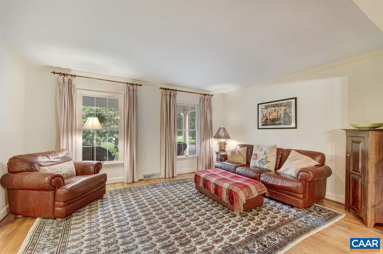 145 Ivy Ridge Road Charlottesville, VA 22901 - Photo 6 of 50 a living room with furniture and a rug