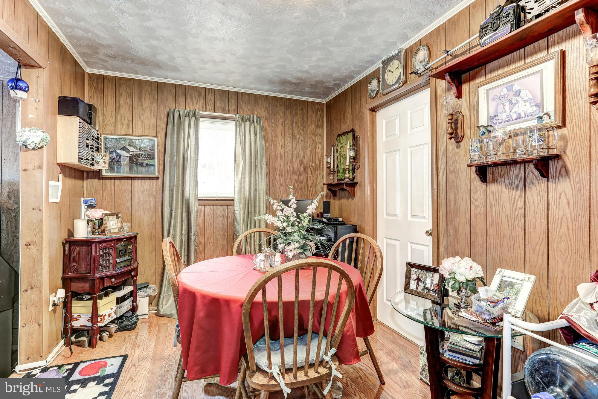 36055 Bell Road Round Hill, VA 20141 - Photo 11 of 23 Dining Room House 2