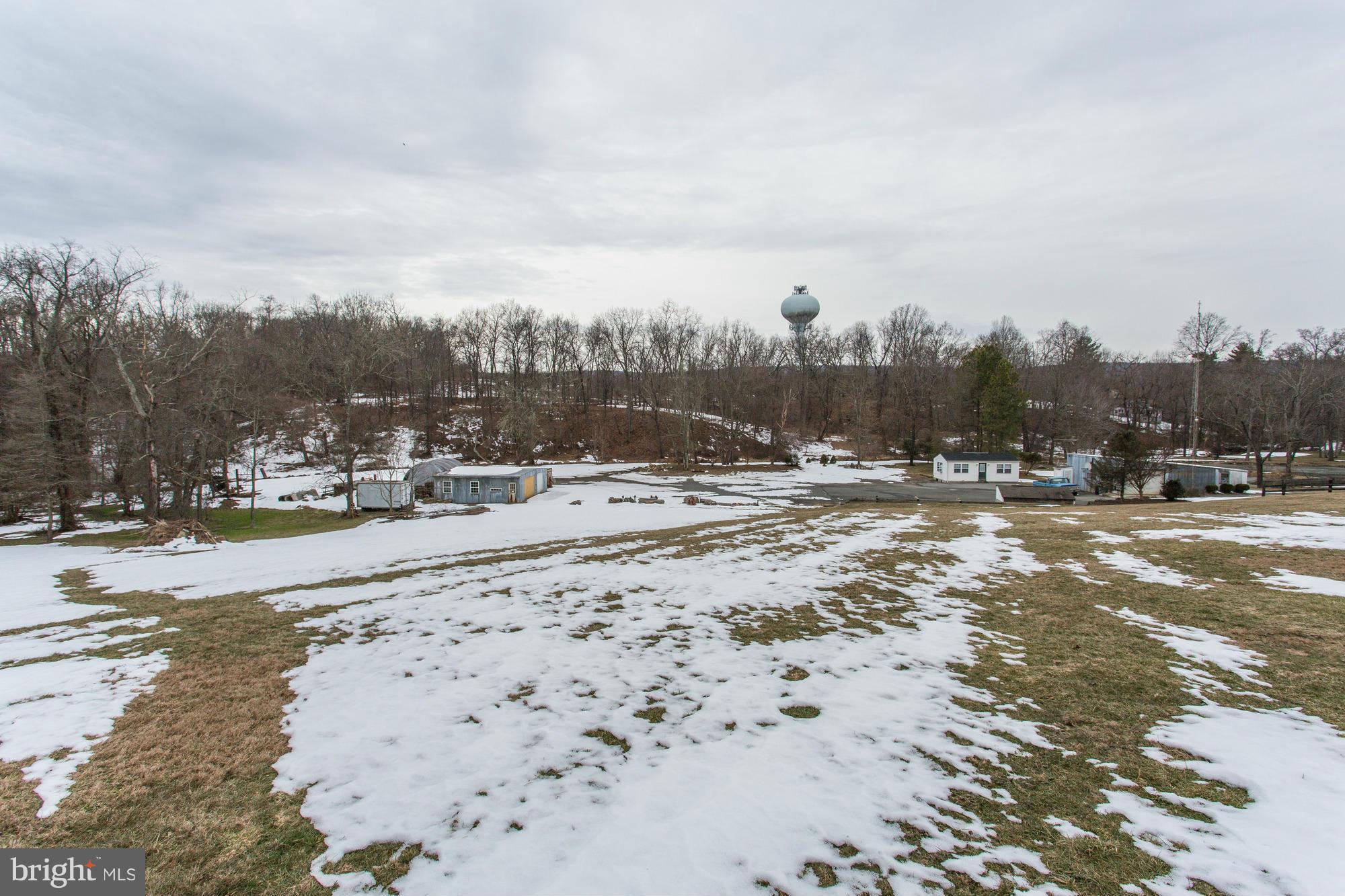 36055 Bell Road Round Hill, VA 20141 - Photo 18 of 23 View