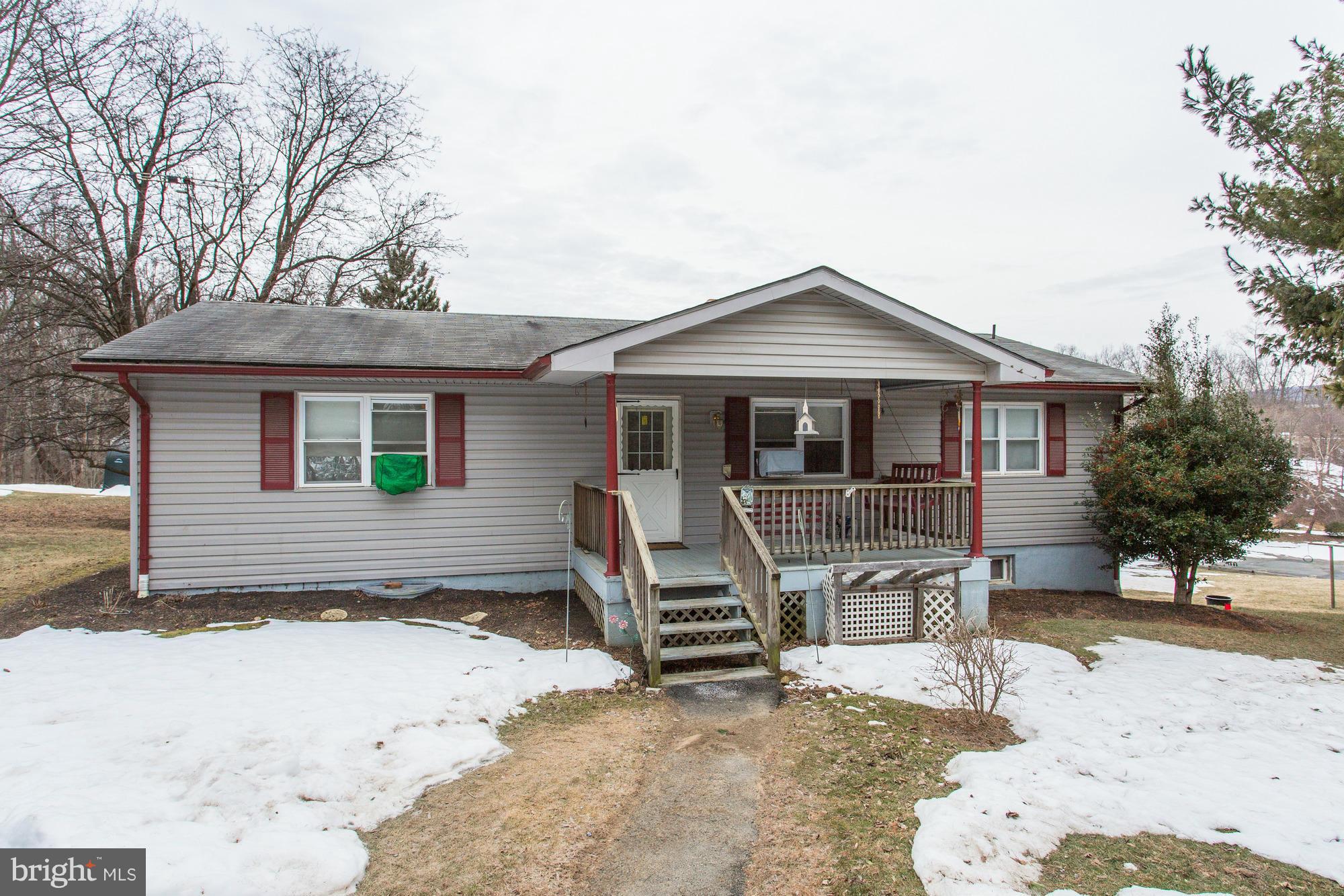 36055 Bell Road Round Hill, VA 20141 - Photo 5 of 23 Exterior (Front)