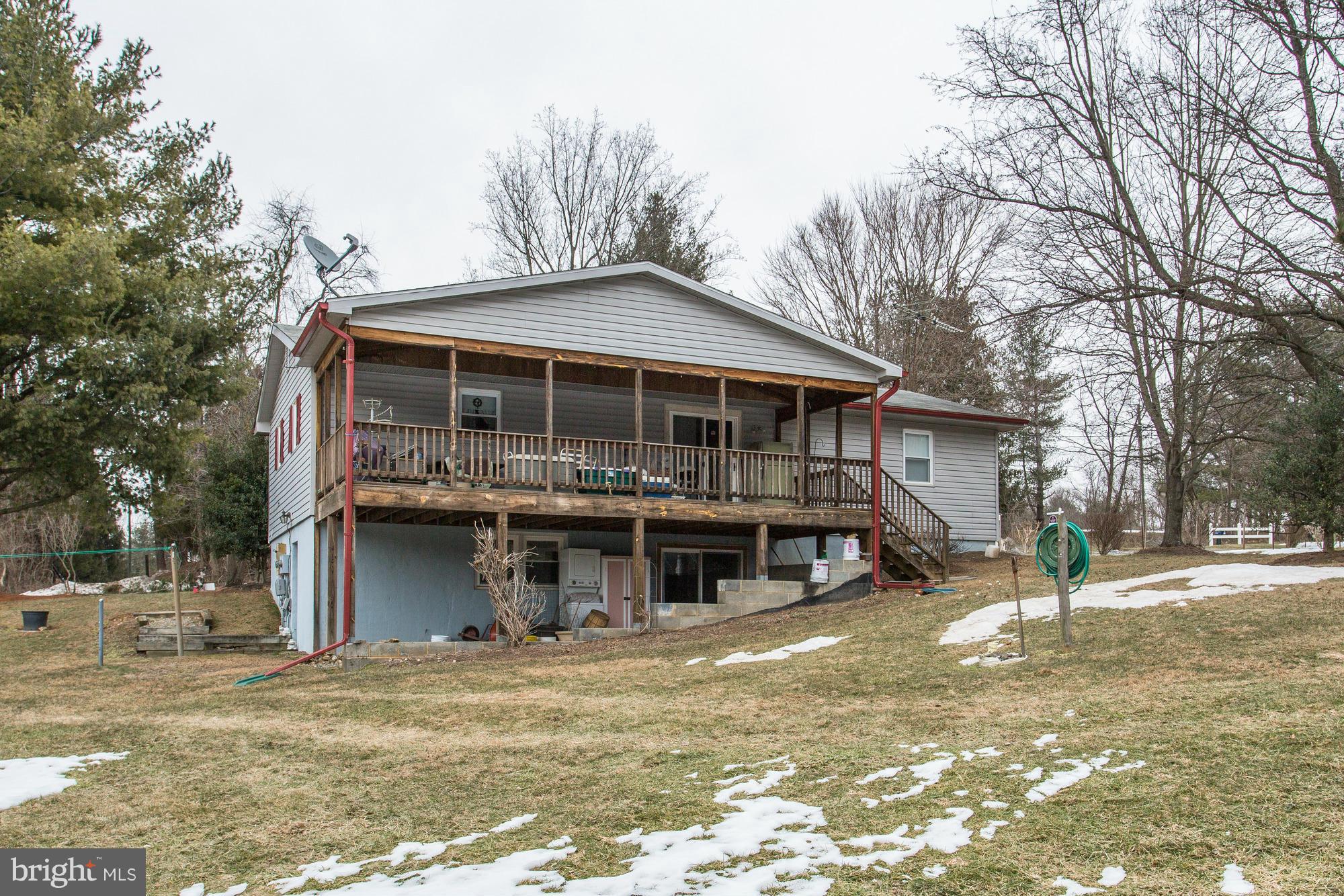 36055 Bell Road Round Hill, VA 20141 - Photo 8 of 23 Exterior (Rear)
