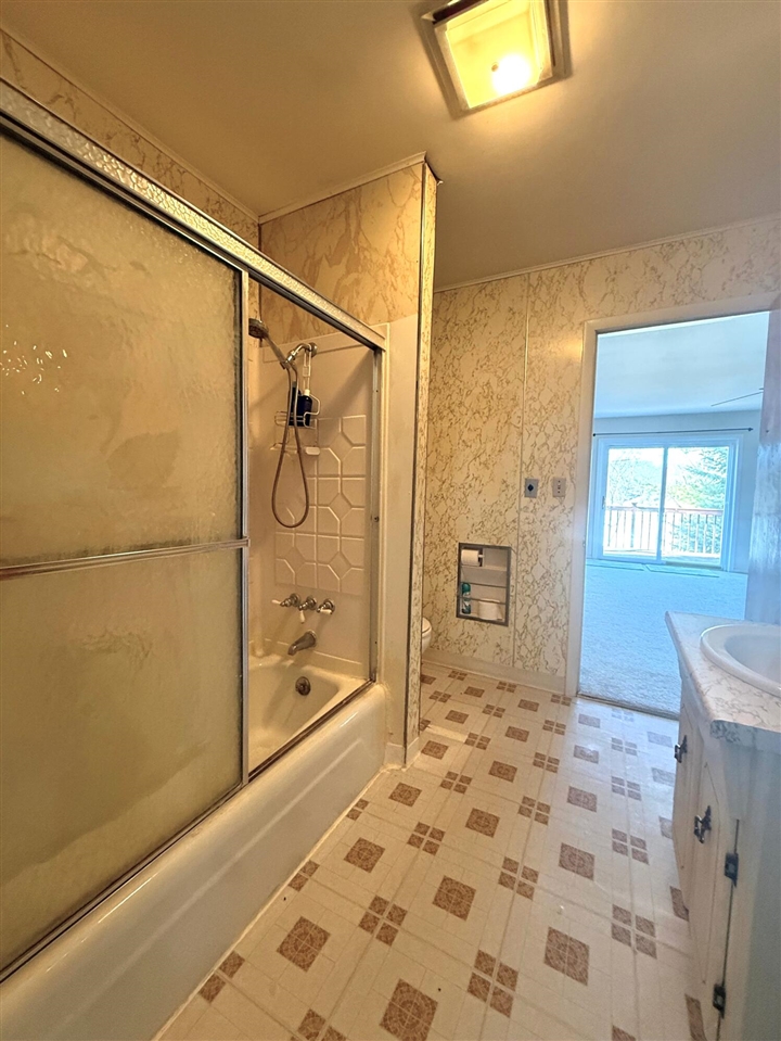 4253 Indian Road Battle Creek, MI 49017 - Photo 17 of 27
