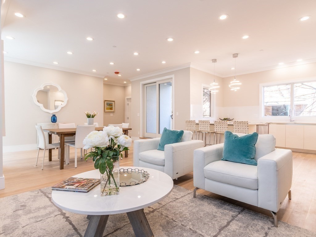 20 Fuller Street, Unit 1 Brookline, MA 02446 - Photo 12 of 39