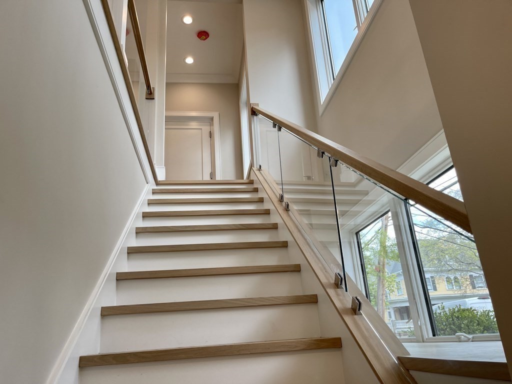 20 Fuller Street, Unit 1 Brookline, MA 02446 - Photo 2 of 39