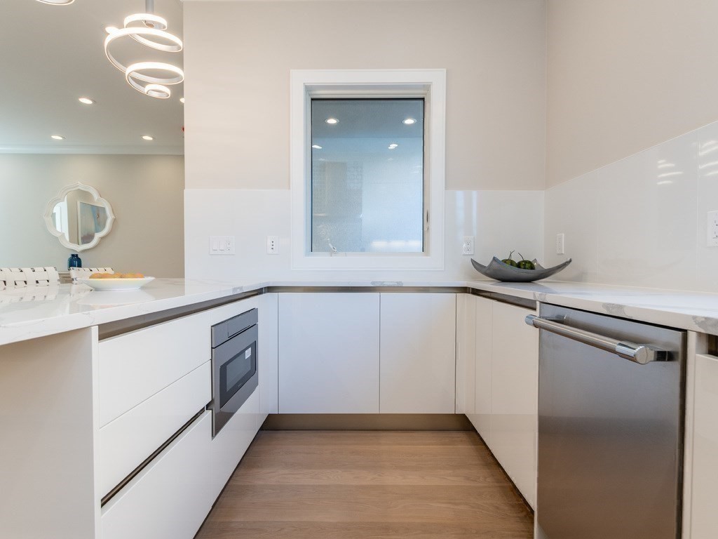 20 Fuller Street, Unit 1 Brookline, MA 02446 - Photo 31 of 39