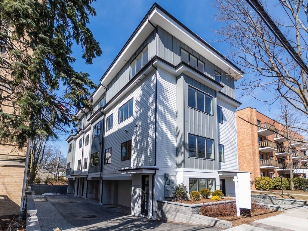 20 Fuller Street, Unit 1 Brookline, MA 02446 - Photo 37 of 39