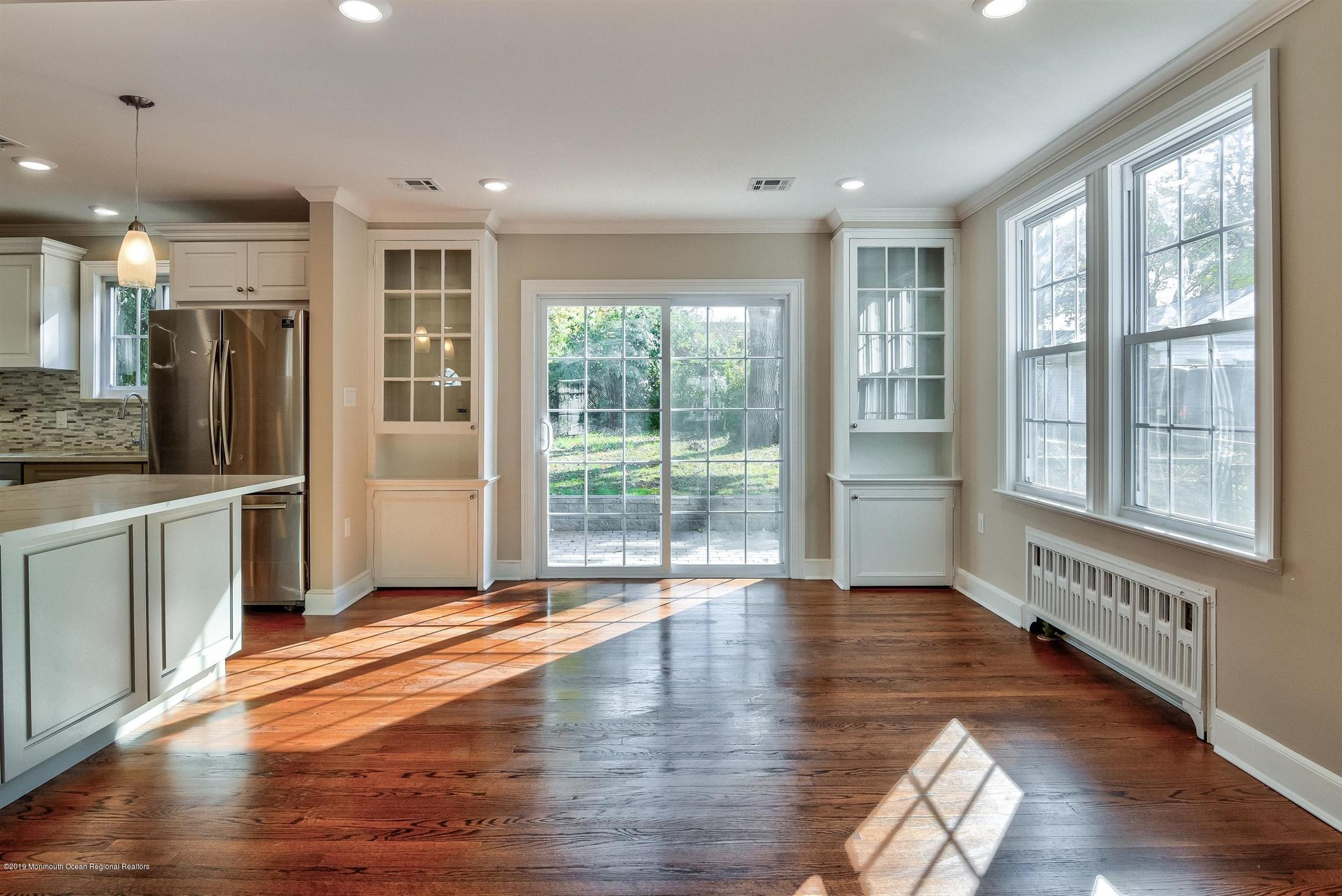 1025 Norton Road Union, NJ 07083 - Photo 8 of 29 08-Dining Room