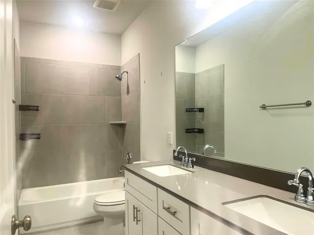 $2,995 | 3132 Galveston Street, Plano, TX 75075