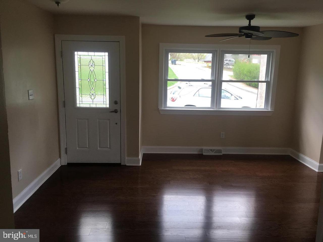 68 Ray Street Newark, DE 19711 - Photo 2 of 5