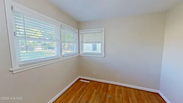 $1,800 | 134 Kenwood Avenue, Wilmington, NC 28405