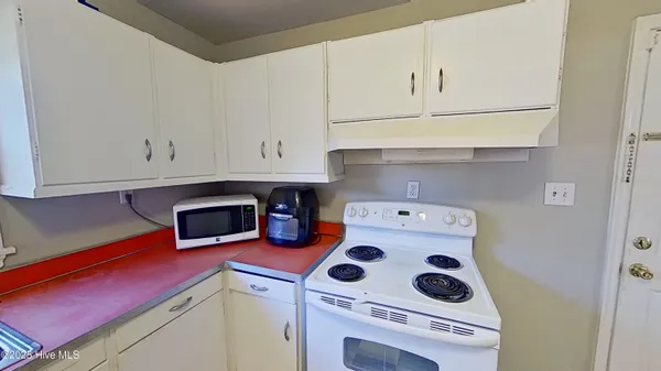 $1,650 | 134 Kenwood Avenue, Wilmington, NC 28405