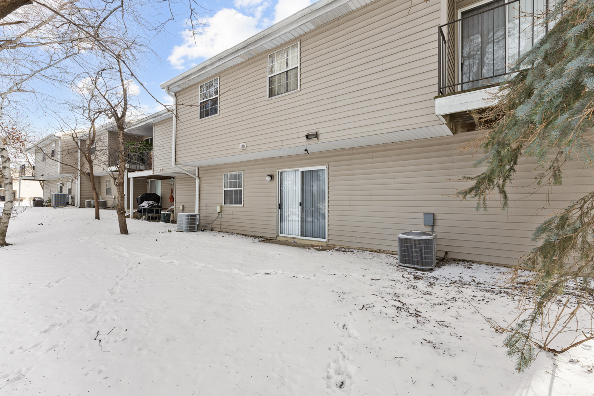 46 Gant Circle, Unit A Streamwood, IL 60107 - Photo 16 of 20