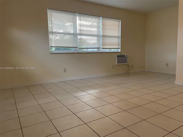 $1,400 | 1850 North 27th Avenue, Unit A, Hollywood, FL 33020