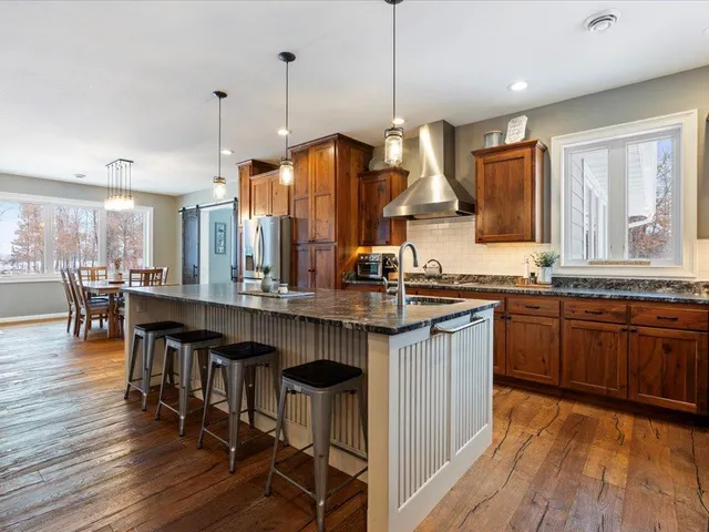 $999,900 | 12324 Sorenson Lake Road, Merrifield, MN 56465