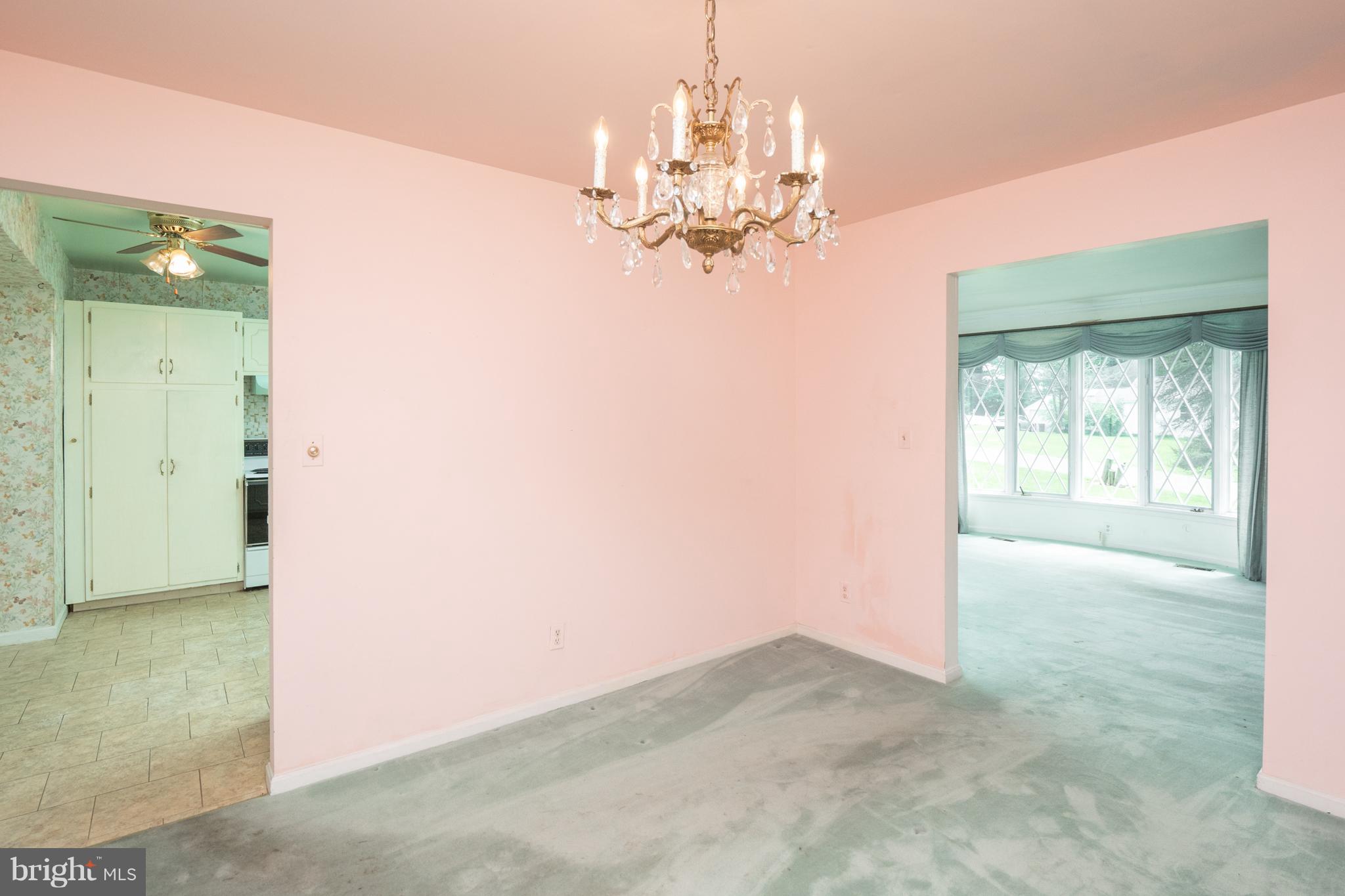 8612 Inwood Road Baltimore, MD 21244 - Photo 6 of 26 Dining Room