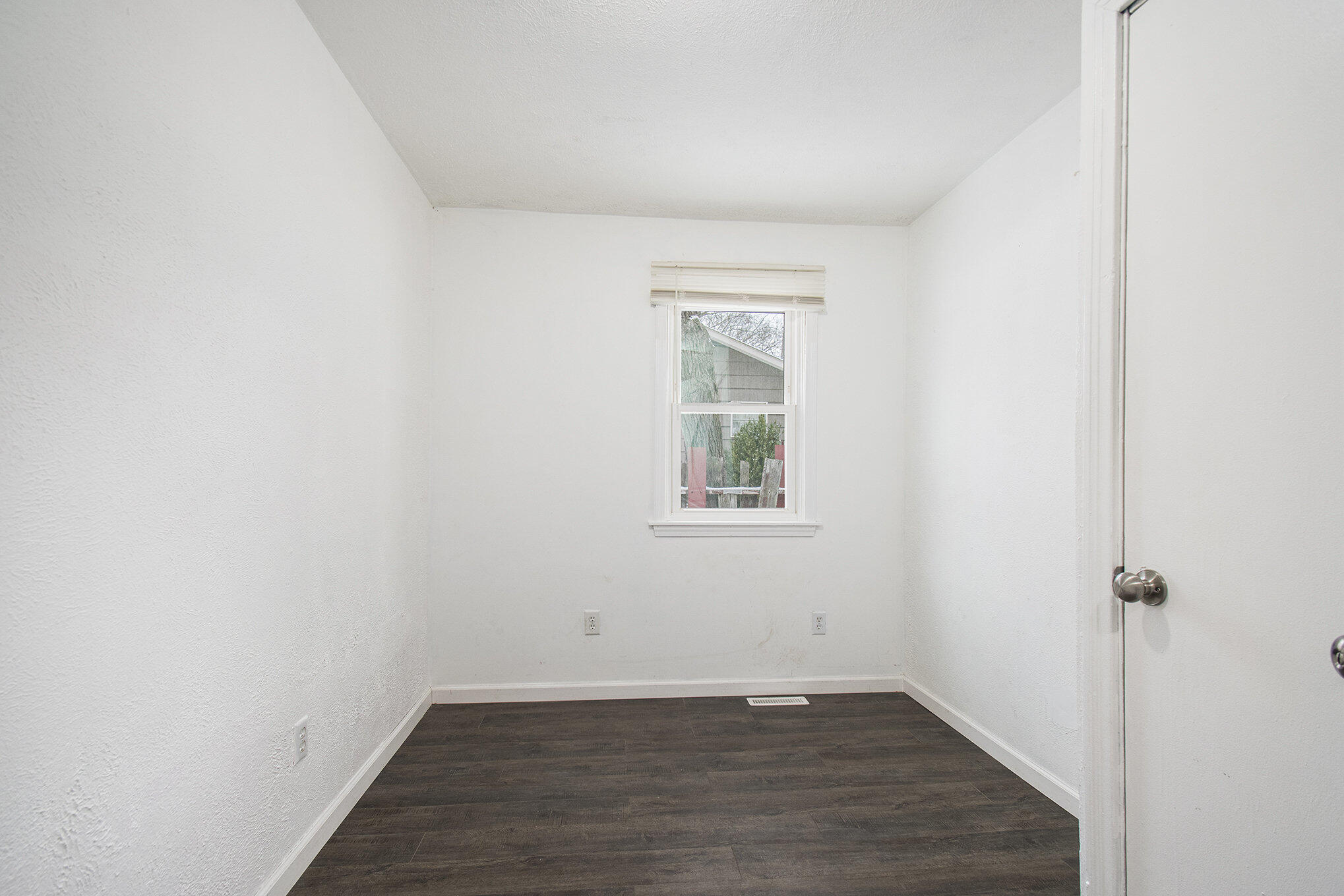 3030 South 13th Street Niles, MI 49120 - Photo 18 of 28 Bedroom 3