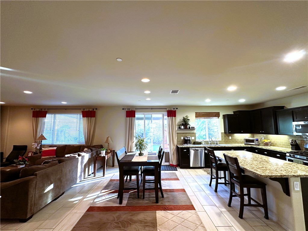30097 Pine Needle Road Menifee, CA 92585 - Photo 12 of 61 Entrance Room View