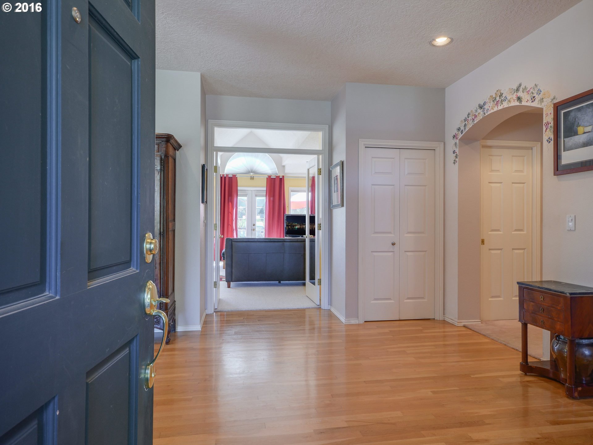 16682 Southeast Hagen Road Happy Valley, OR 97086 - Photo 2 of 18 Gallery Image 2