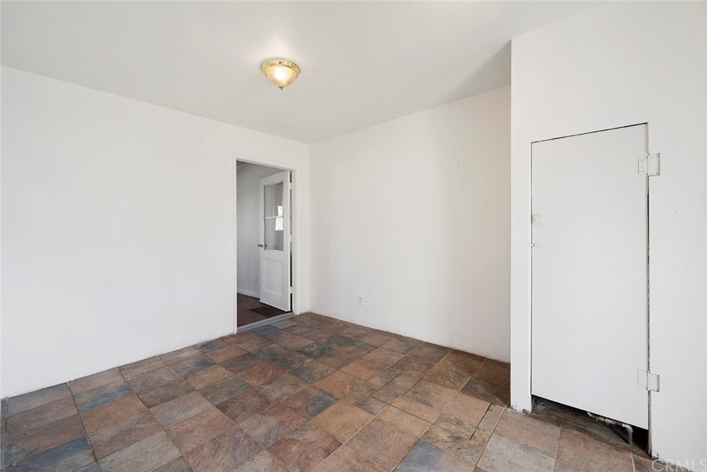 31305 Red Mountain Road Hemet, CA 92544 - Photo 16 of 54 Gallery Image 16