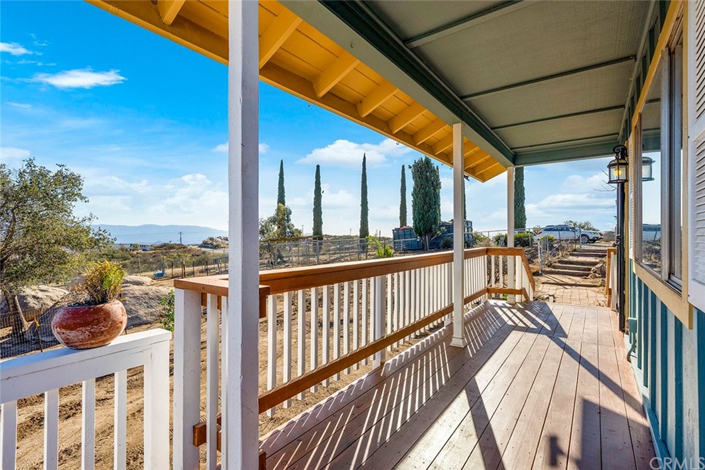 31305 Red Mountain Road Hemet, CA 92544 - Photo 33 of 54 Gallery Image 33