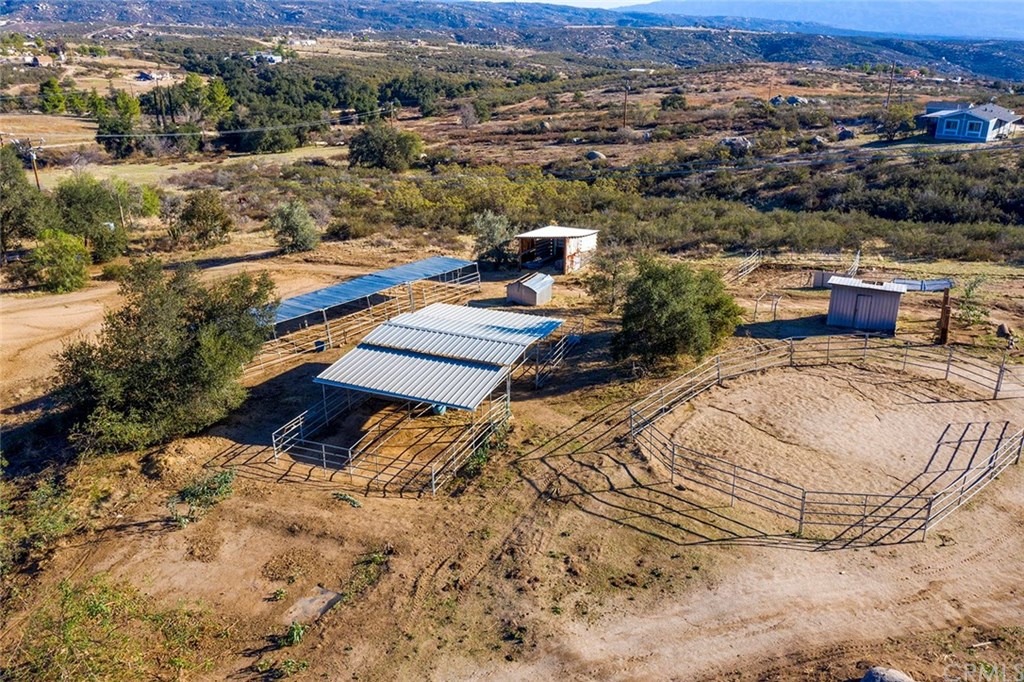 31305 Red Mountain Road Hemet, CA 92544 - Photo 41 of 54 Gallery Image 41