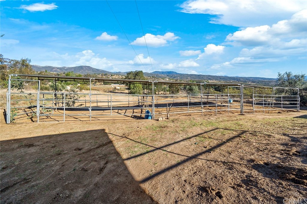 31305 Red Mountain Road Hemet, CA 92544 - Photo 42 of 54 Gallery Image 42
