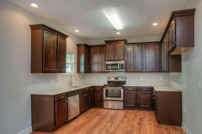 7285 Nursery Road Southwest Ocean Isle Beach, NC 28469 - Photo 4 of 20 7285 Nursery Rd SW-small-004-21-Kitchen-