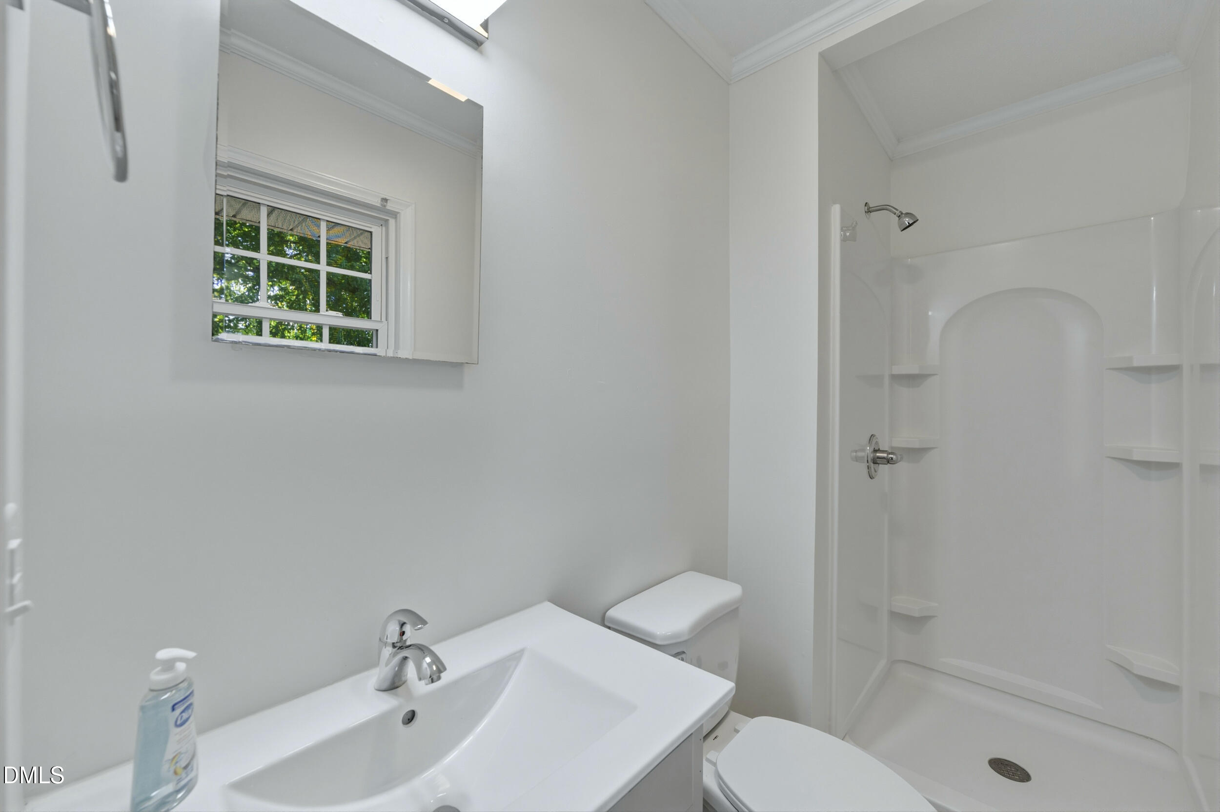 209 North Wilkins Road Haw River, NC 27258 - Photo 18 of 28 18 -209 n wilkins rd, interior, primary
