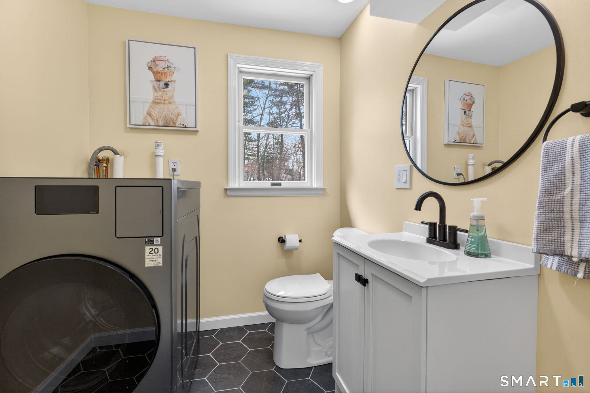 67 Shuttlemeadow Road Plainville, CT 06062 - Photo 17 of 40