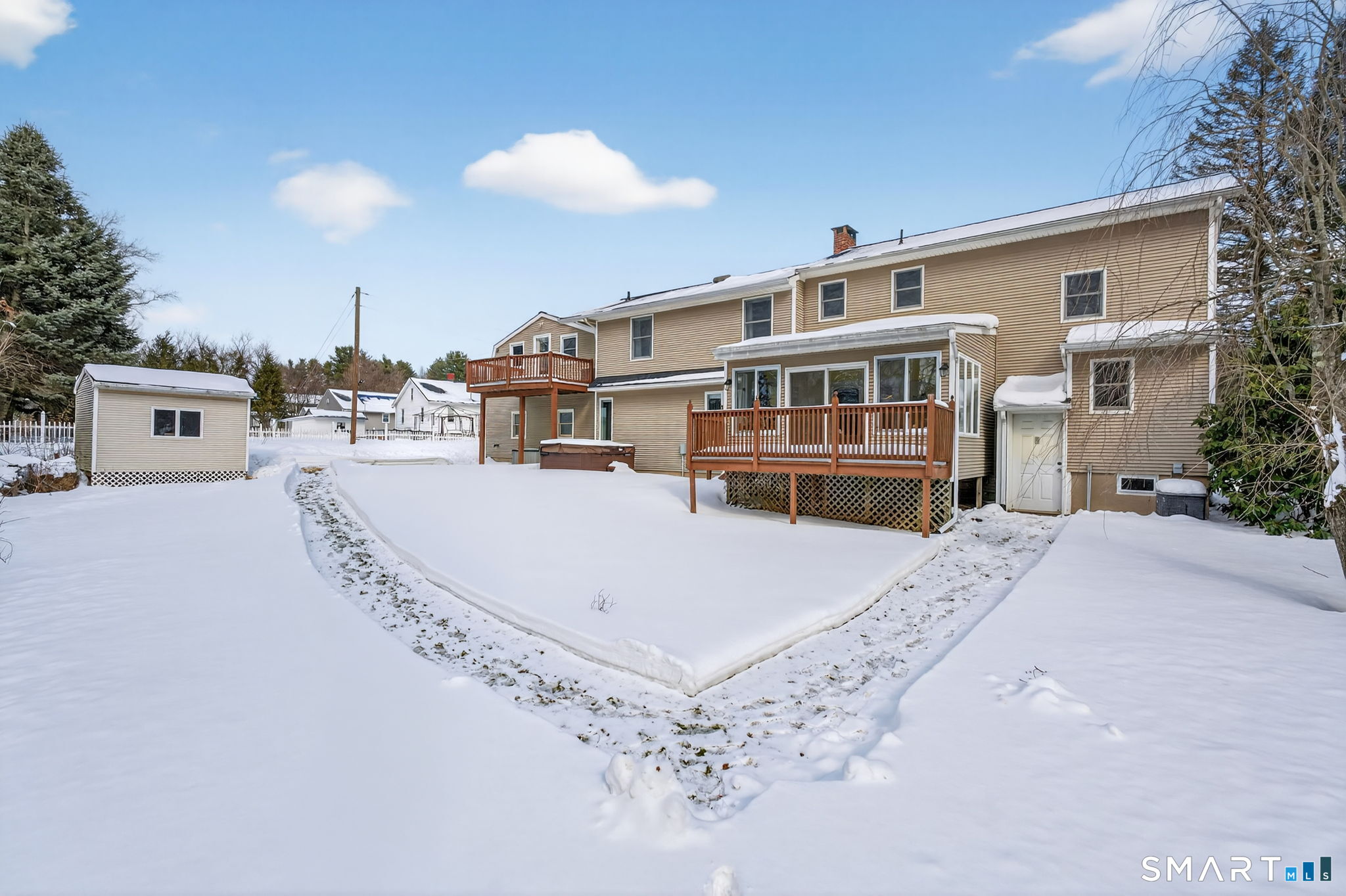 67 Shuttlemeadow Road Plainville, CT 06062 - Photo 4 of 40