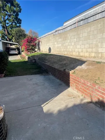 a view of outdoor space