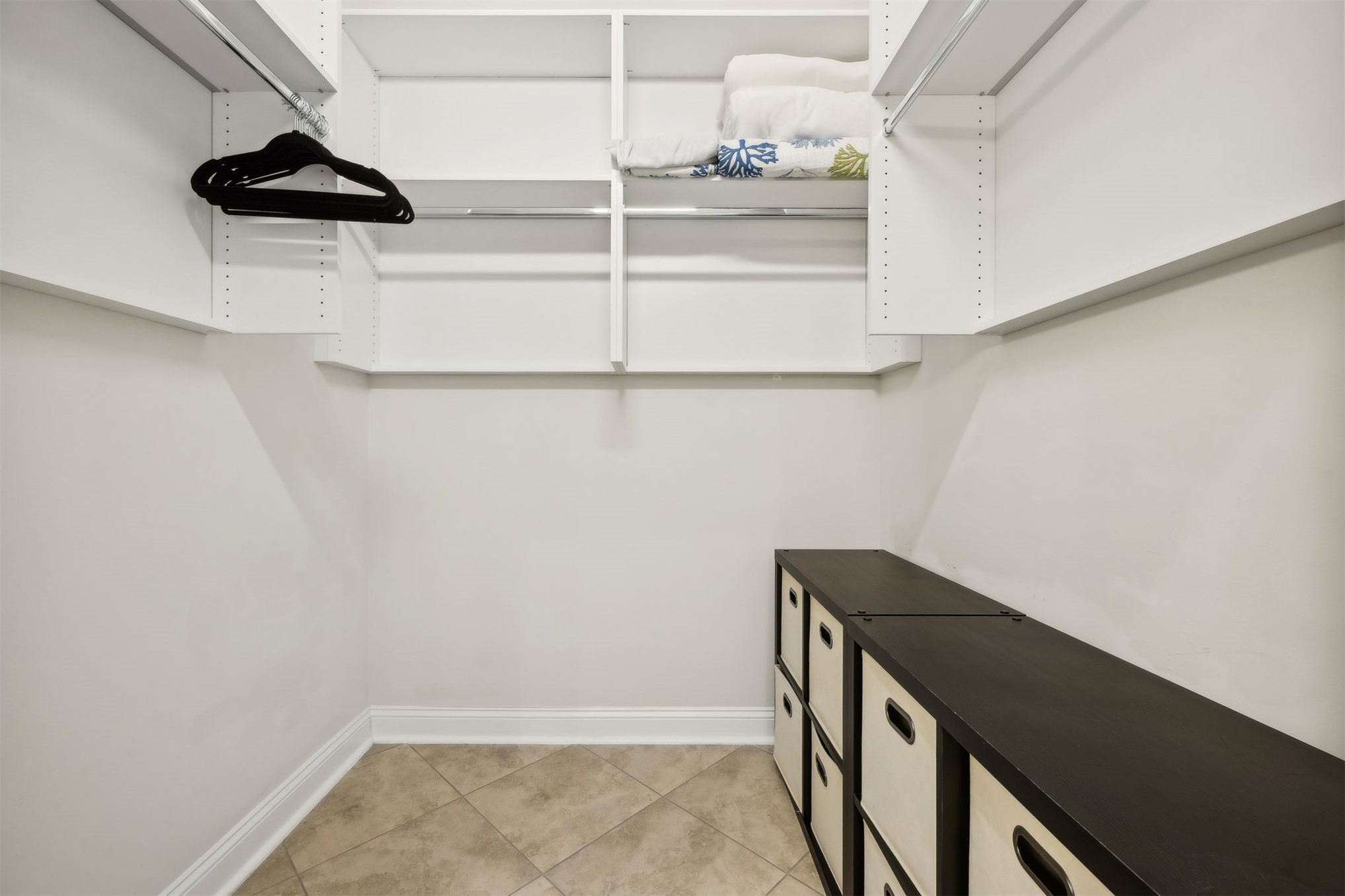 95049 Summer Crossing Road, Unit 1502 Fernandina Beach, FL 32034 - Photo 28 of 61 a view of a hallway with stairs