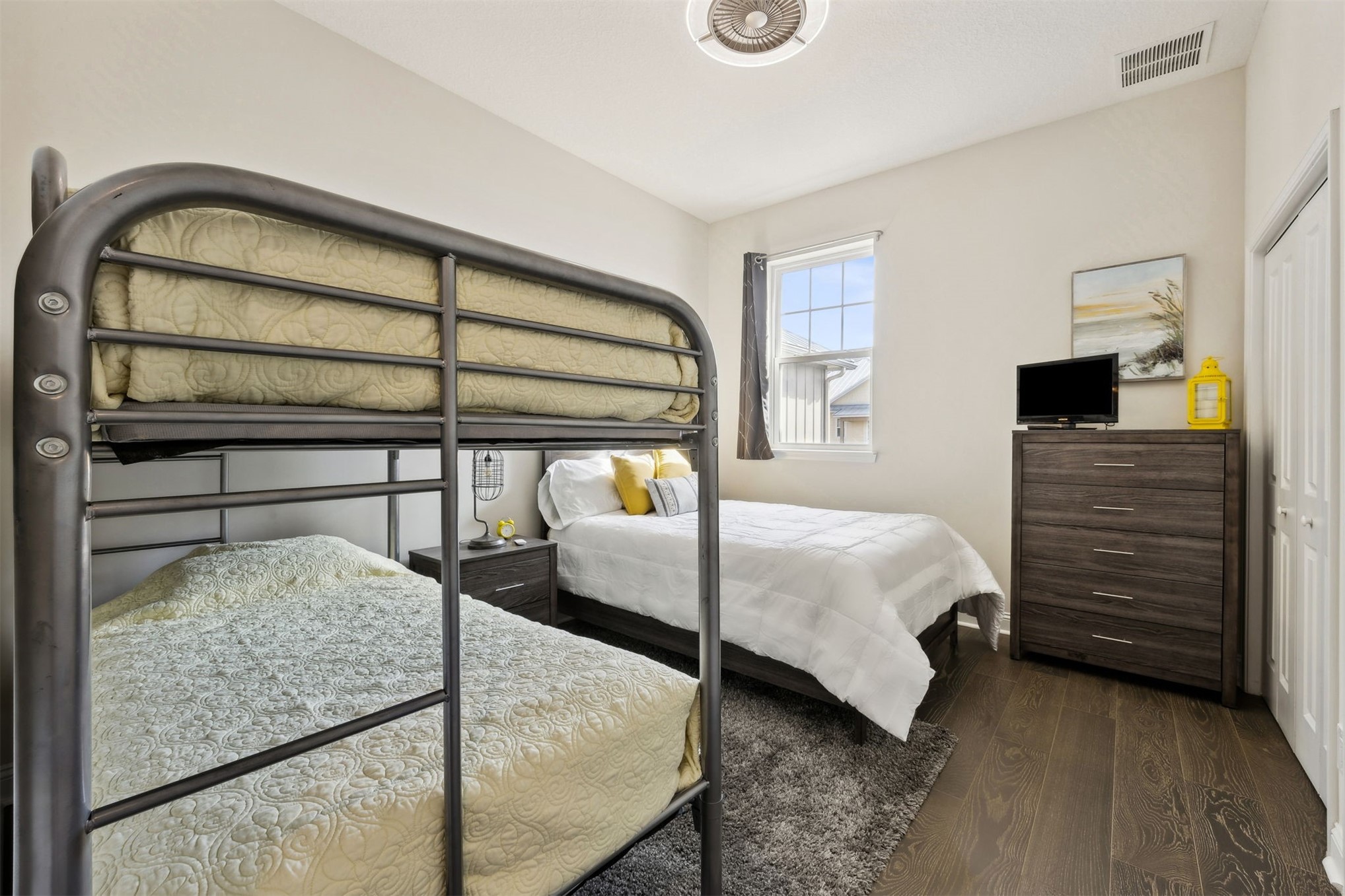 95049 Summer Crossing Road, Unit 1502 Fernandina Beach, FL 32034 - Photo 32 of 61 Guest Bedroom